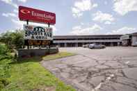 Common Space Econo Lodge Inn and Suites Northborough MA