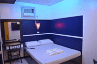 Bedroom Hotel 99