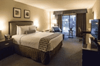 Bedroom Concord Plaza Hotel (ex. Crowne Plaza Concord / Walnut Creek)