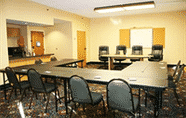 Ruangan Fungsional 2 Holiday Inn Express Olean, an IHG Hotel