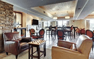 Bar, Kafe dan Lounge 5 Fairfield Inn & Suites by Marriott Southport