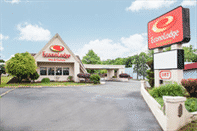 Exterior MHO Hotel Bordentown (ex Econo Lodge Inn And Suites)