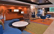 Lobby 3 Fairfield Inn & Suites by Marriott Mount Laurel
