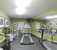 Fitness Center 5 Comfort Inn and Suites Canton (Ex Holiday Inn Express)