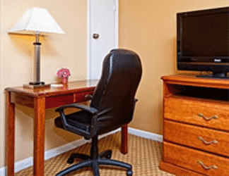 Bedroom 2 Rodeway Inn & Suites Hephzibah Augusta