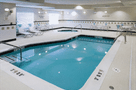Swimming Pool Fairfield Inn & Suites Kansas City Overland Park