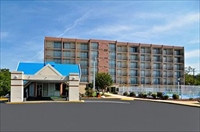 ภายนอกอาคาร 4 Travel Inn Petersburg Fort Lee