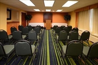 Functional Hall Holiday Inn Express Hopewell - Fort Lee Area, an IHG Hotel