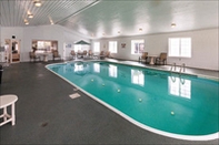 Swimming Pool Quality Inn and Suites Big Stone Gap