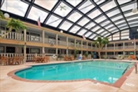 Swimming Pool Clarion Inn Appleton (ex. Best Western Appleton Inn)