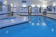Swimming Pool Red Lion Inn and Suites Seaside (ex Shilo Inn Suites Seaside East)