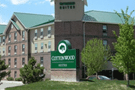 Exterior Cottonwood Suites Westminster