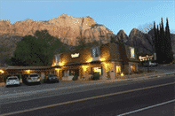 Exterior Zion Canyon Lodge