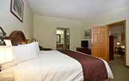 Bedroom 7 Best Western Plus Plattsburgh