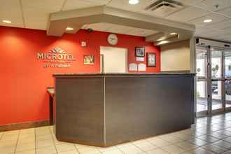 Lobi 4 Microtel Inn & Suites by Wyndham Tuscaloosa Near University