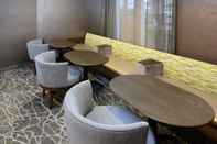 Lobi Springhill Suites by Marriott Lynchburg