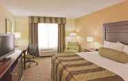 Kamar Tidur 4 Highland Suites (ex La Quinta Inn and Suites Minot)