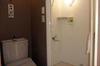 In-room Bathroom Family Inn Saiko