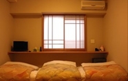 Bedroom 3 Family Inn Saiko