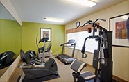 Fitness Center 5 Country Inn & Suites By Radisson, Asheville At Asheville Outlet Mall, NC