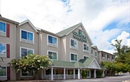 Exterior 6 Country Inn & Suites By Radisson, Asheville At Asheville Outlet Mall, NC