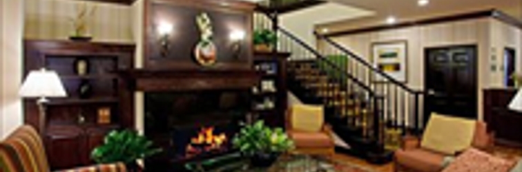 Lobby Country Inn & Suites By Radisson, Asheville At Asheville Outlet Mall, NC