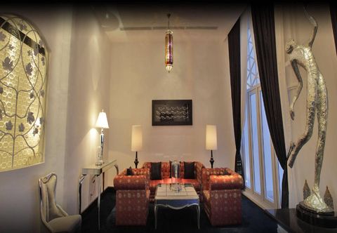 Others TajmaSago Castle