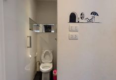 Others 7 CheQinn Bangkok Chic Hostel