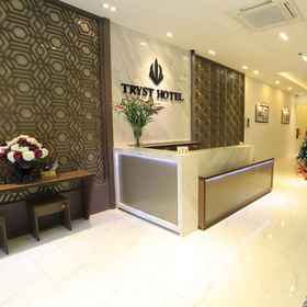 Tryst Hotel 1, Hotel Cafe Trấn Vũ