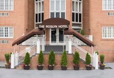 Others 3 The Roslyn Hotel