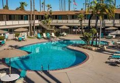 อื่นๆ 4 Kings Inn