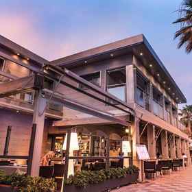 La Caleta Bay1 , 飯店阿塔费