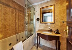 อื่นๆ 6 Real Star Hotel