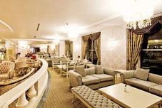 Others Side Star Resort