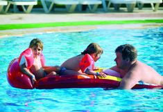 기타 6 Club Hotel Titan