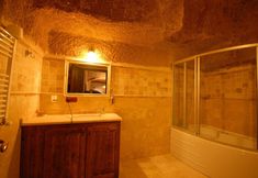 其他 6 Travellers Cave Pension