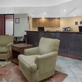 Days Inn Port Angeles 1, Khách sạn Port Angeles Dream Playground