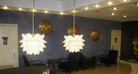 Others 2 Red Carpet Inn - Airport