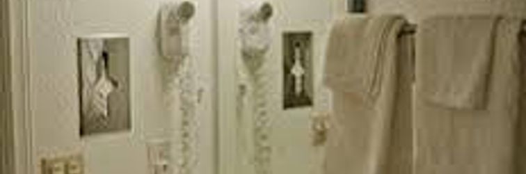 Others Harborview Inn and Suites