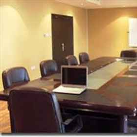 Al Manzil Suite 1, Hotel The Spot