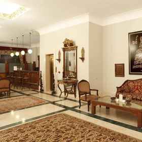 술탄한 호텔 스페셜 클래스 1, 독일 분수 호텔