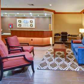 Comfort Suites Near Alliance1 , 飯店Parks at Town Center