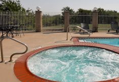 其他 7 Comfort Suites Near Alliance