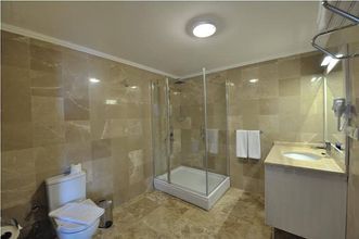 Others 4 The Best Life Hotel