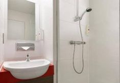 อื่นๆ 2 Days Inn Bristol M5