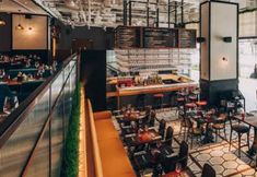 อื่นๆ 7 lyf Bugis Singapore