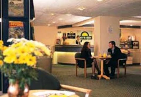 อื่นๆ Days Inn Bristol M5