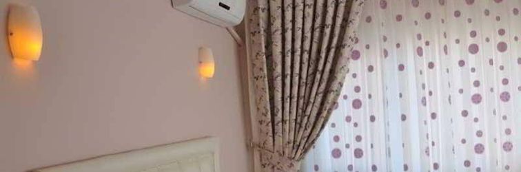 Others Huxley Old City