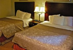 Others 4 Super 8 Coos Bay