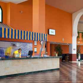 Playa Marina Spa Hotel - Luxury1 , 飯店贝罗卡尔